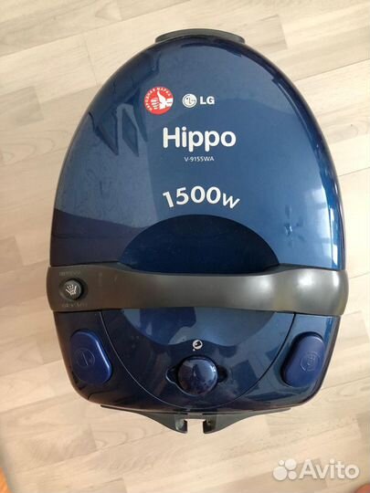 Моющий пылесос LG Hippo V-9155WA