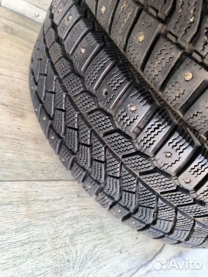 Viatti Brina Nordico V-522 195/65 R15