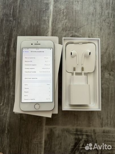 iPhone 8, 64 ГБ
