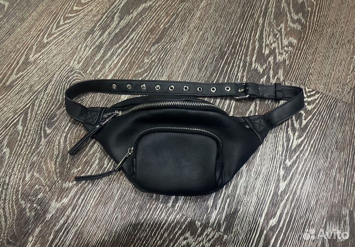 Сумка бананка женская