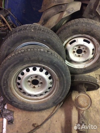 Колесо на прицеп