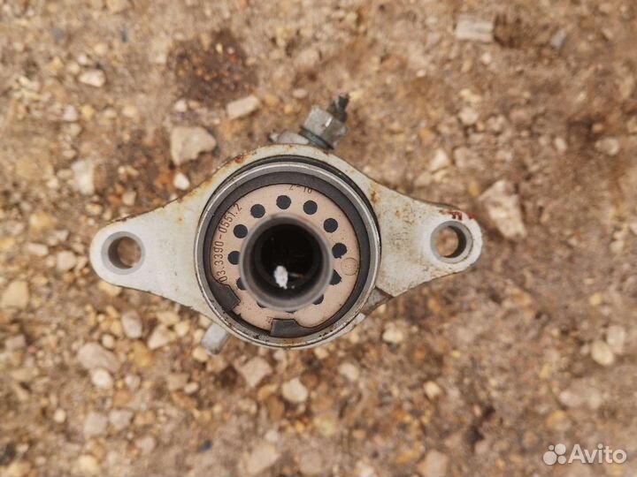 Главный тормозной цилиндр Volvo S40