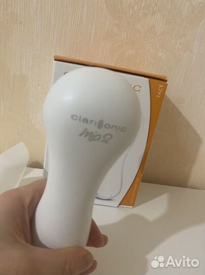 Аппарат для очищения кожи Clarisonic mia2