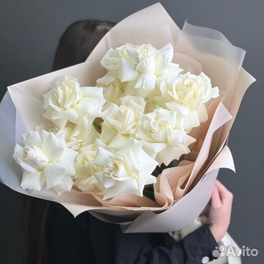 Букет из белых роз