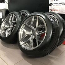 Комплект кованых колес на Porsche Cayenne R22