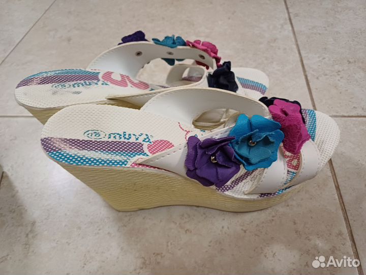 Обувь женская