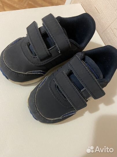 Кроссовки детские adidas 21 размер