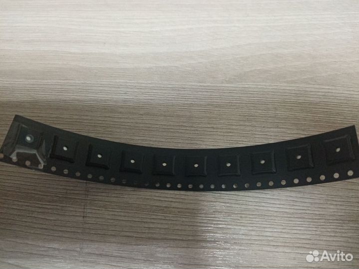 Микросхема TLV320AIC33irgzt