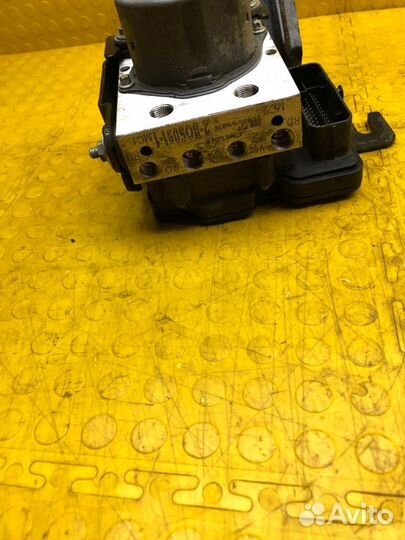 Блок abs (Блок абс) Renault Duster K9KR858D165990