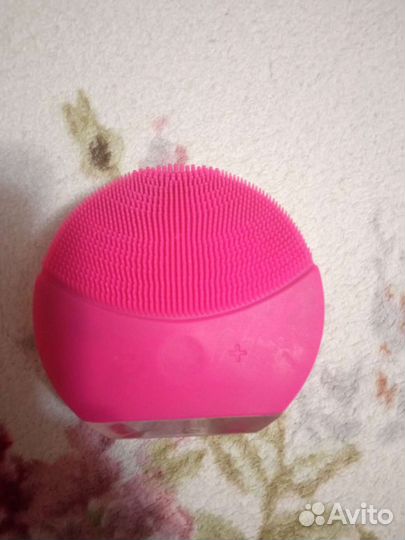 Щётка для очищения лица