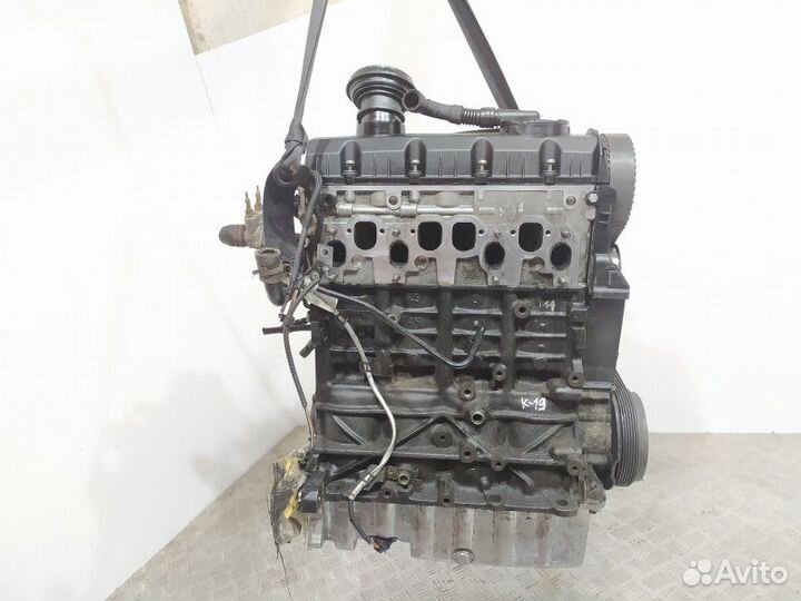 Двигатель AXR081150 Volkswagen Golf 4 (1997-2005)