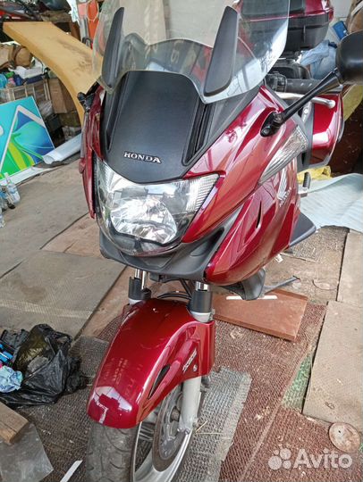 Honda NT700V/VA