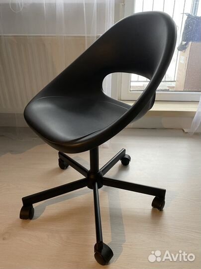 Компьютерный стул