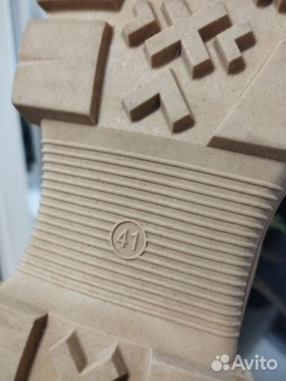 Ботинки женские