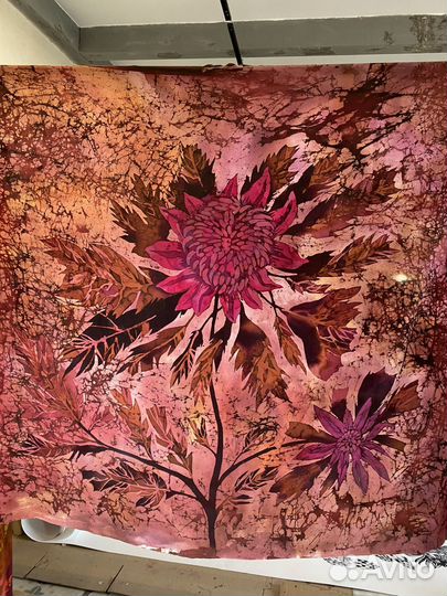 Интерьерная картина из шелка