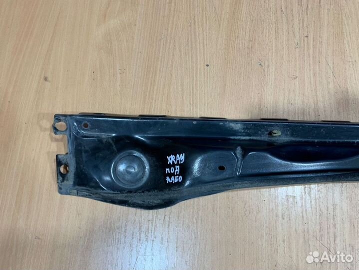 Водосток LADA Xray 2015-2022