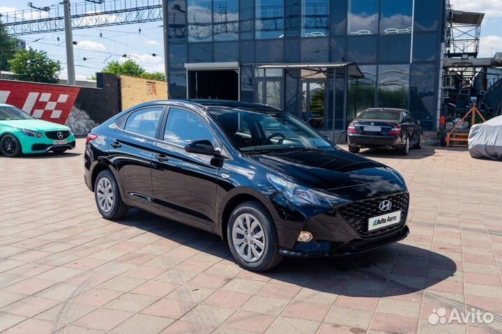 Hyundai Solaris 1.6 AT, 2024, 15 км