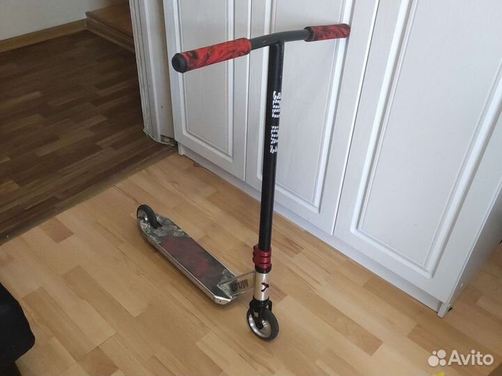 Трюковой самокат