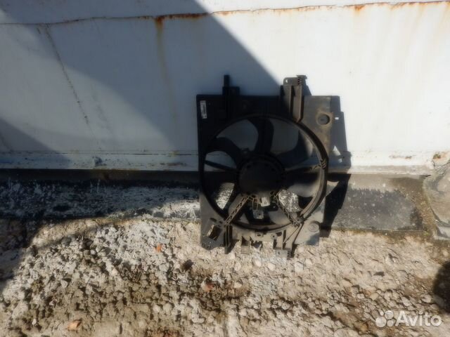 Диффузор вентилятора Renault Logan 2 Sandero 2