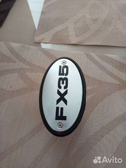 Заглушка на фаркоп для Инфинити FX35