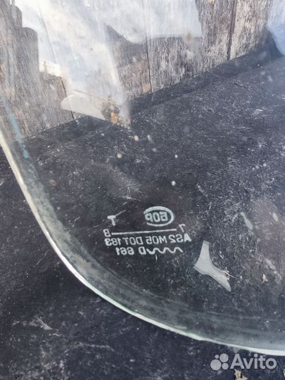 Лобовое стекло га 52 и 53