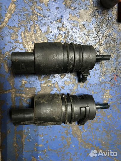 Моторчик омывателя BMW X3 Е83