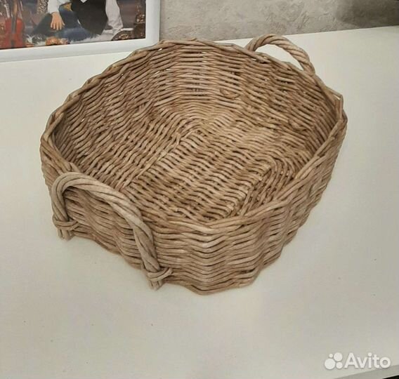Хлебница плетеная