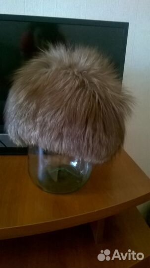 Меховые женские шапки в отличном состоянии