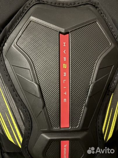 Вратарский нагрудник bauer hyperlite 2 sr
