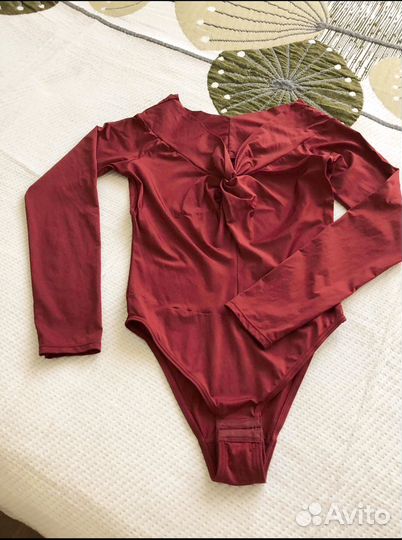 Боди бордовое