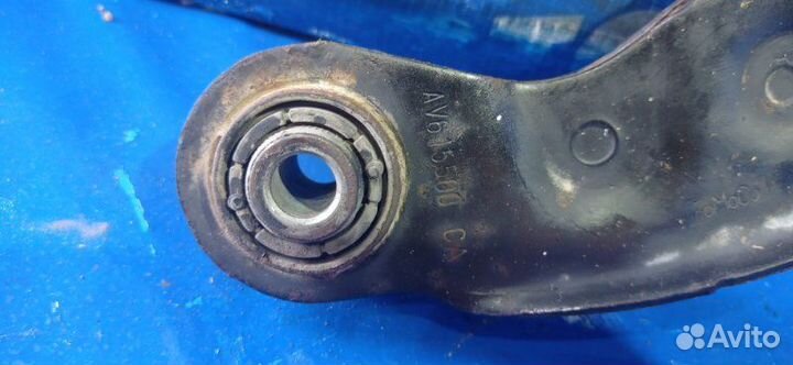 Рычаг подвески верхний Ford Focus 3 седан iqdb