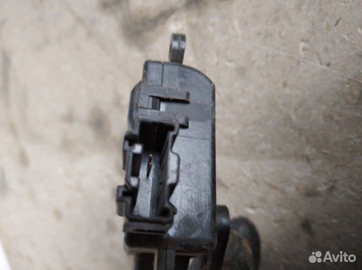 Сервопривод заслонки отопителя Mazda 6 GH