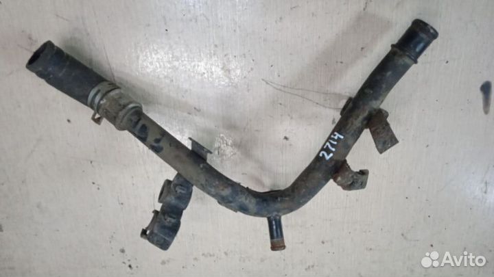 Патрубок охлаждения Citroen Xsara 1.6 NVF TU5JP