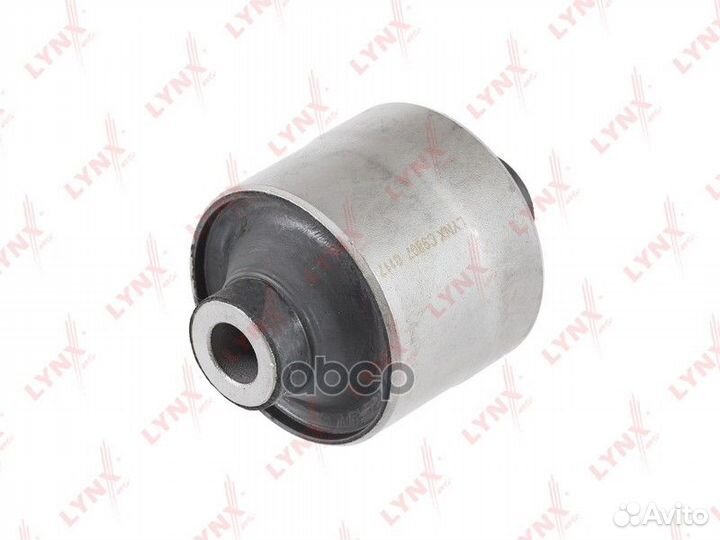 Сайлентблок реактивной тяги зад прав/лев C9807