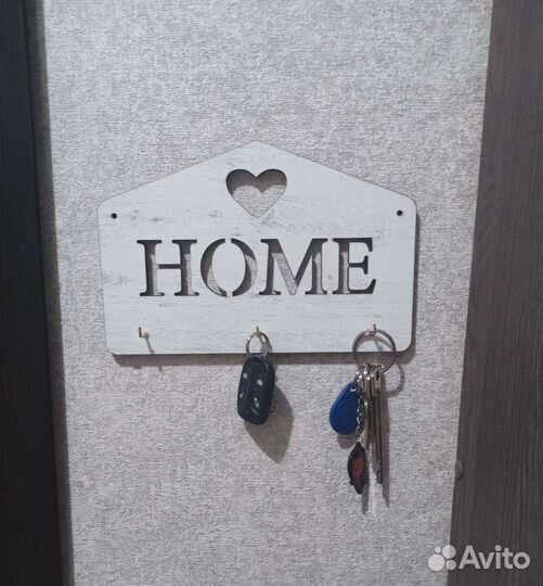 Ключница настенная из дерева новая