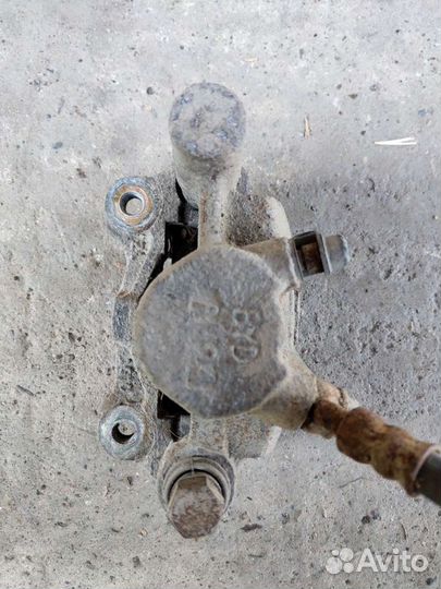 Суппорт BYD F3 задний левый 2012