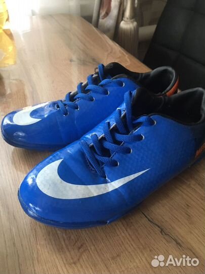 Футзалки nike