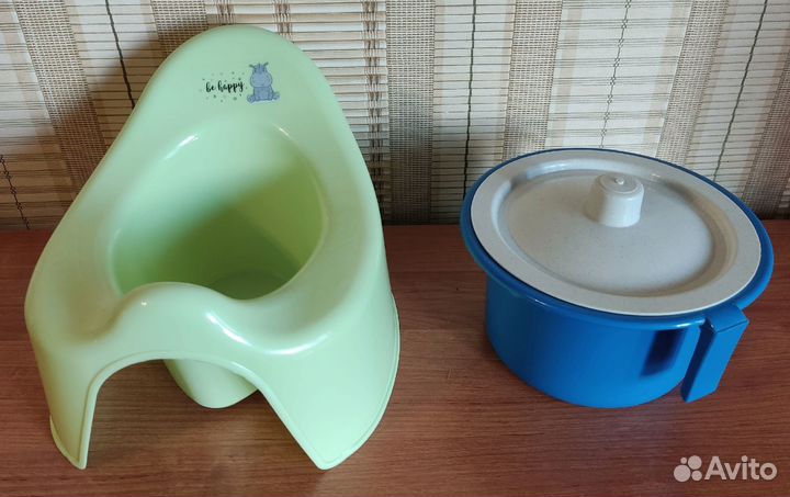 Слюнявчики и горшки детские