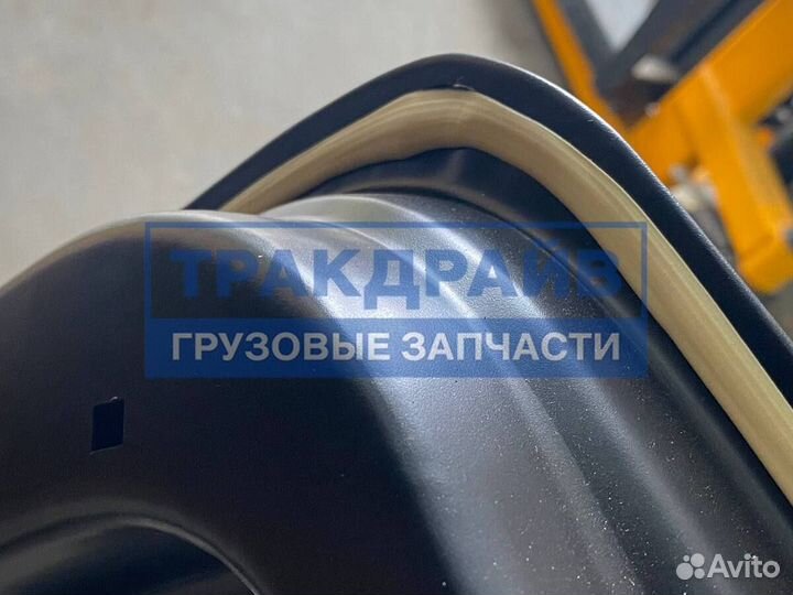Дверь Mercedes Actros MP2 левая