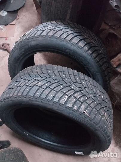 Pirelli P Zero 275/45 R21