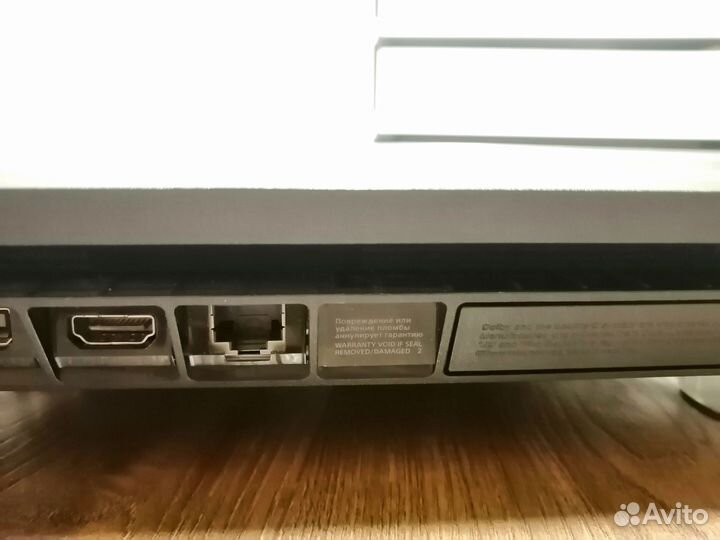 Игровая приставка ps4 slim 1tb