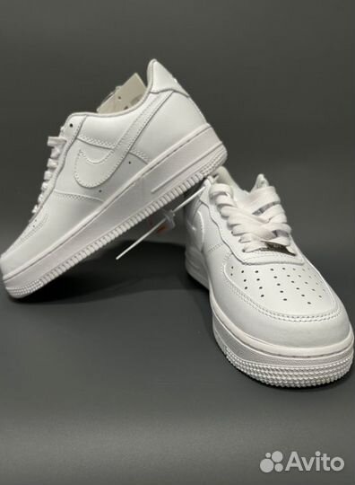 Кроссовки Nike AIR force 1 Белые