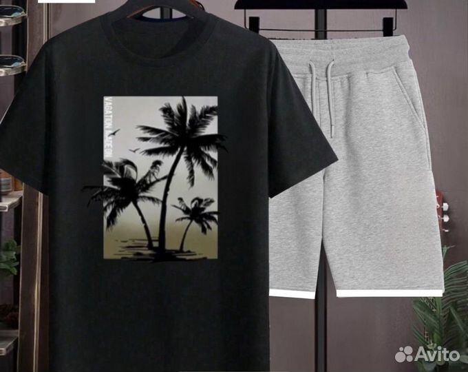 Спортивный костюм