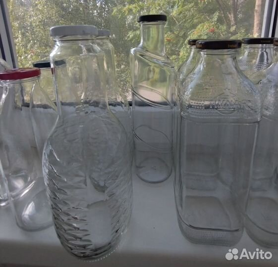 Бутылки стеклянные