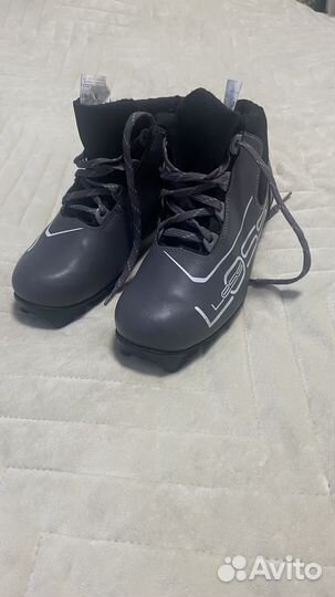 Ботинки лыжные