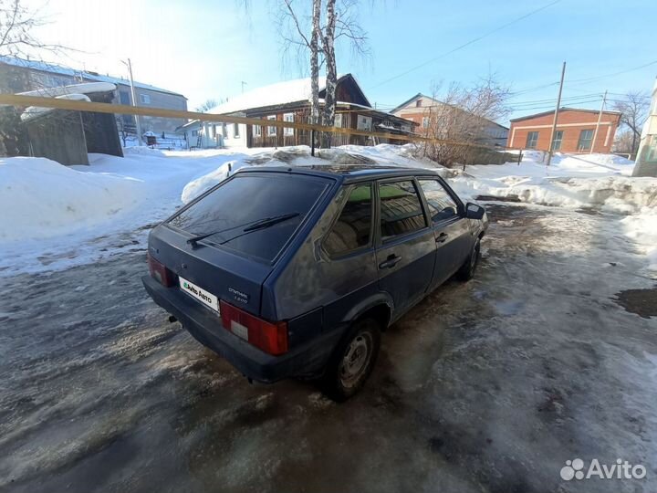 ВАЗ 2109 1.5 МТ, 2001, 100 000 км