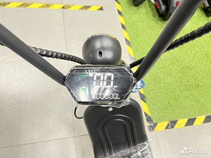 Электросамокат Wolong C2 Pro