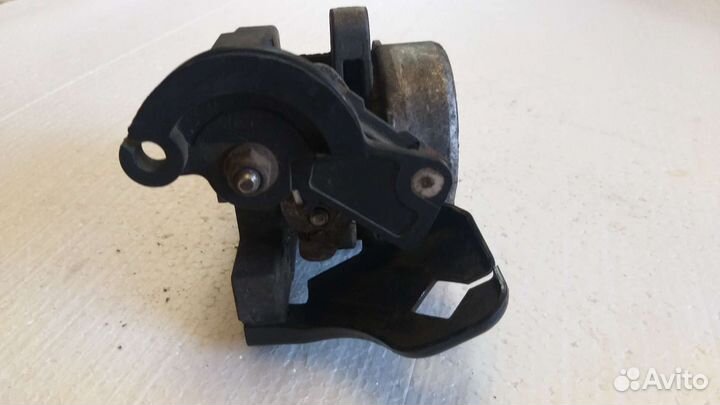 Дроссельная заслонка Ford Escort 1998