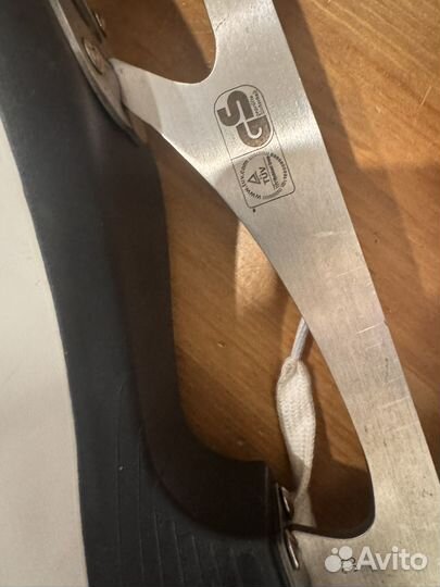 Коньки фигурные 33 размер