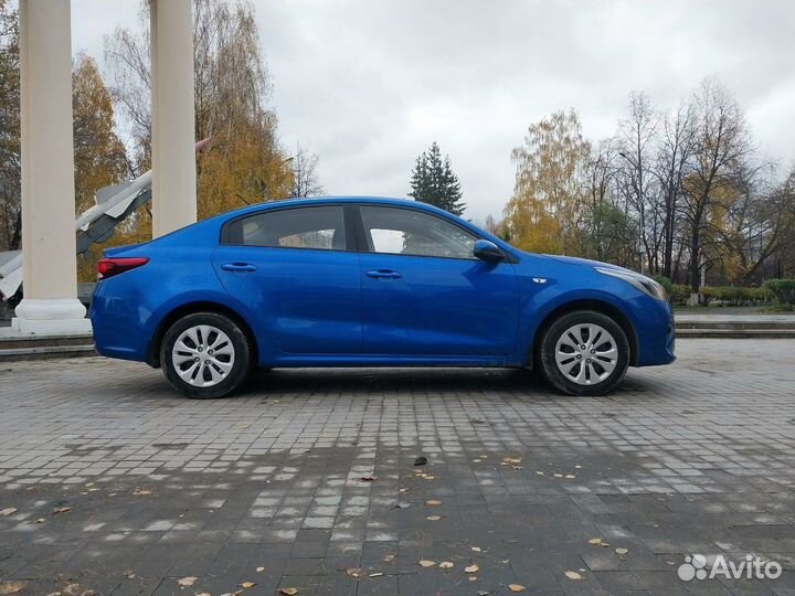 Аренда автомобиля Kia Rio 1,4 АКПП (2017)